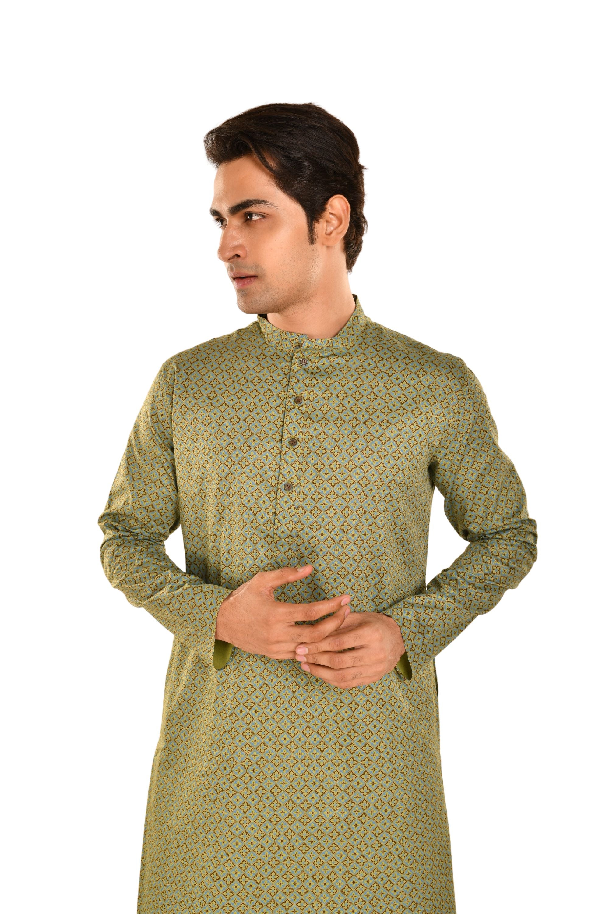 Green Kurta with Ethnic Motifs