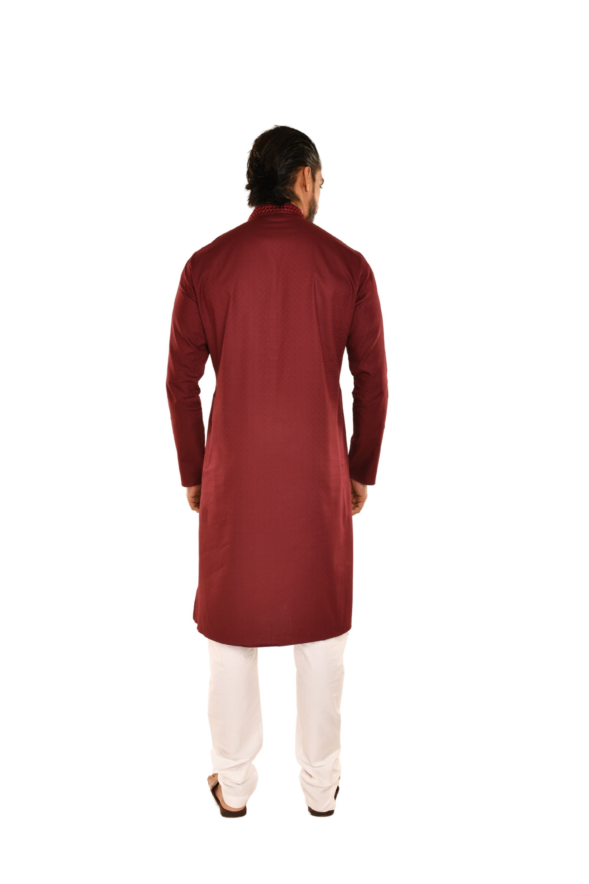 Delicate Neck Embroidered Cotton Kurta