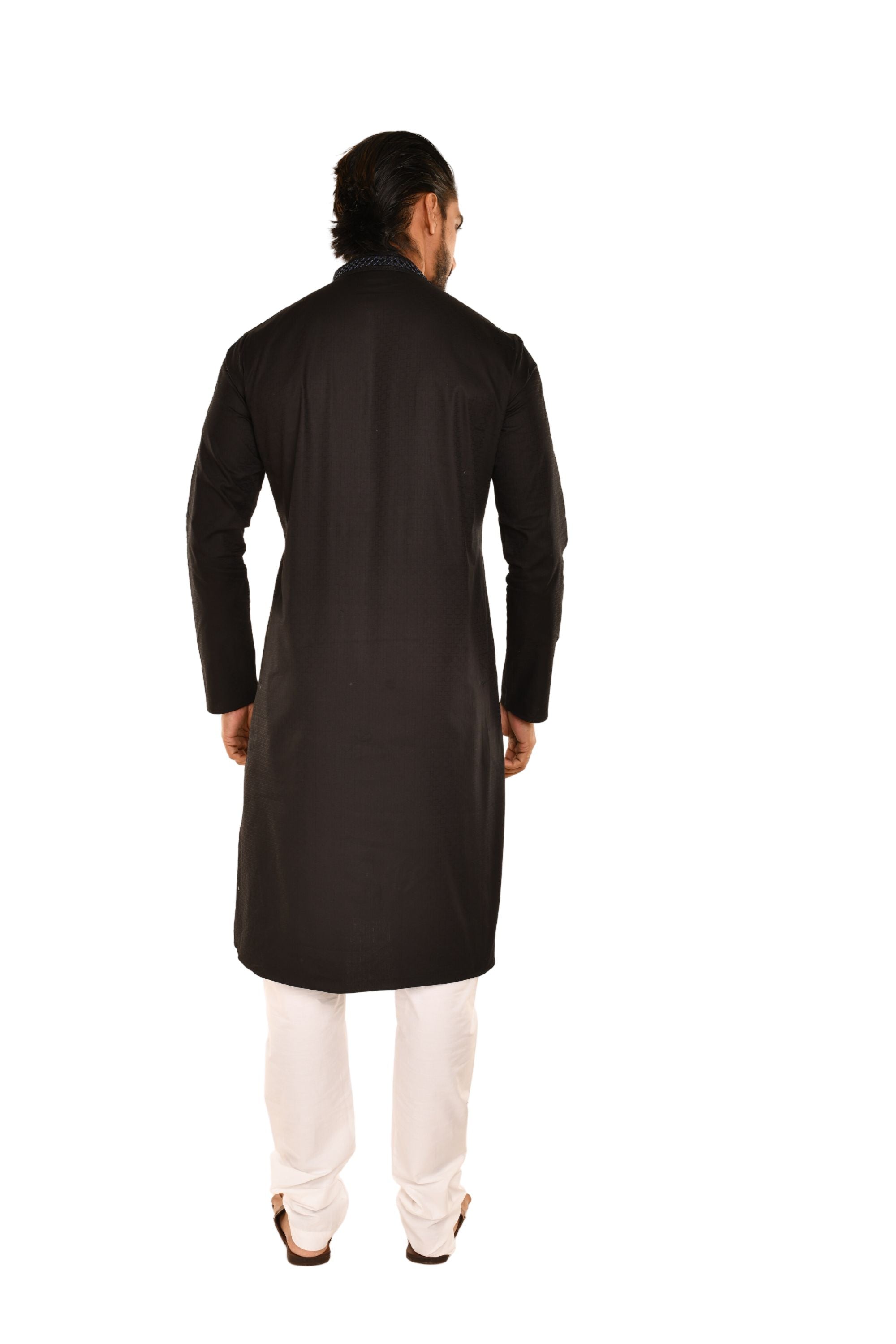 Delicate Neck Embroidered Cotton Kurta