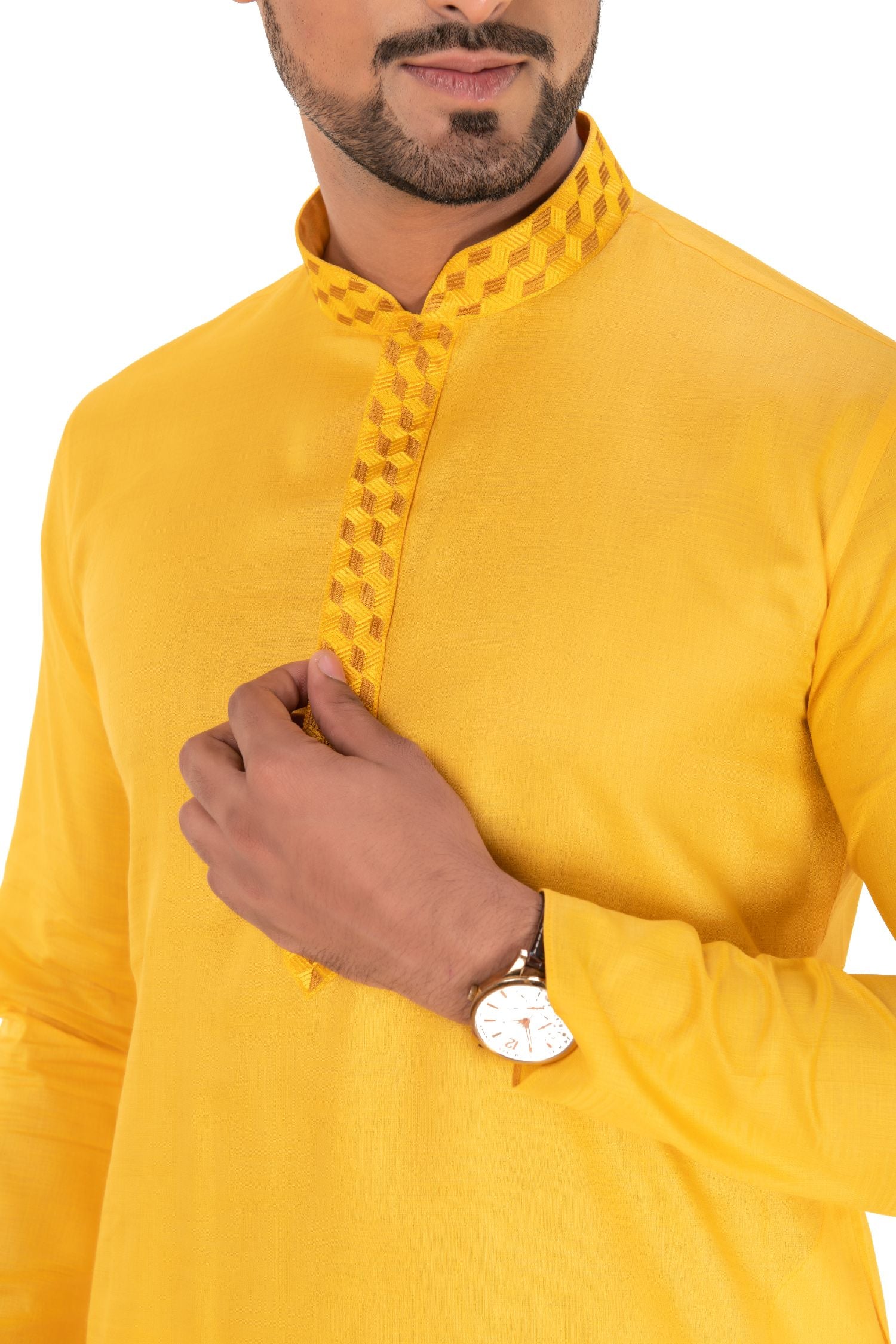 Solid Mandarin Collar Kurta