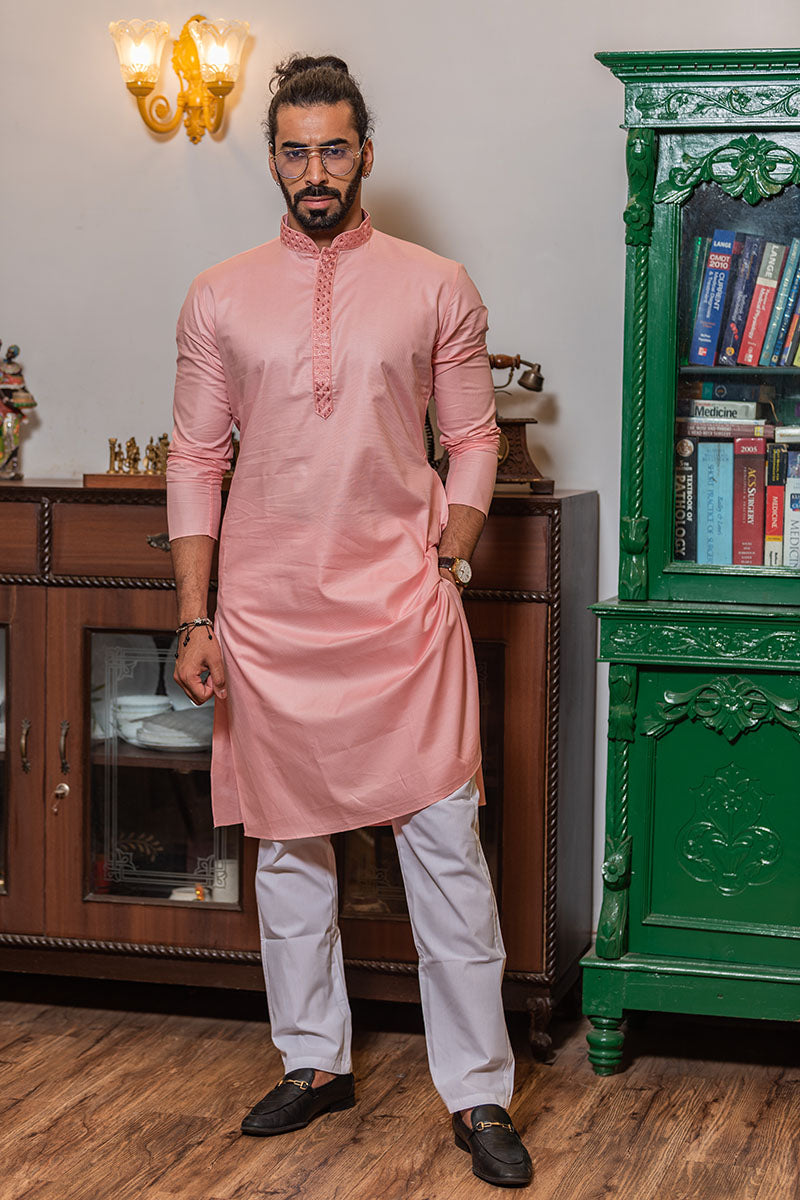 Thread Embroidered Cotton Kurta