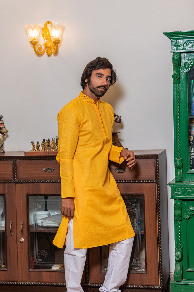 Men's Long Kurta with Embroidered Mandarin Collar