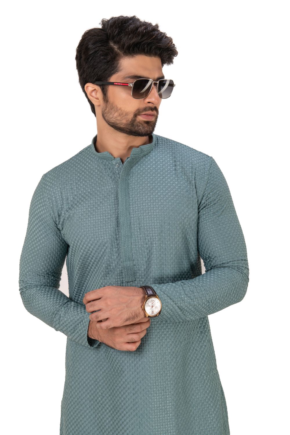 Embroidered Chikankari Kurta