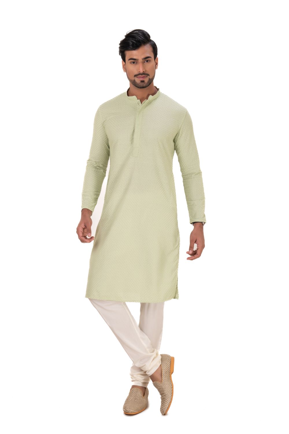 Embroidered Chikankari Kurta